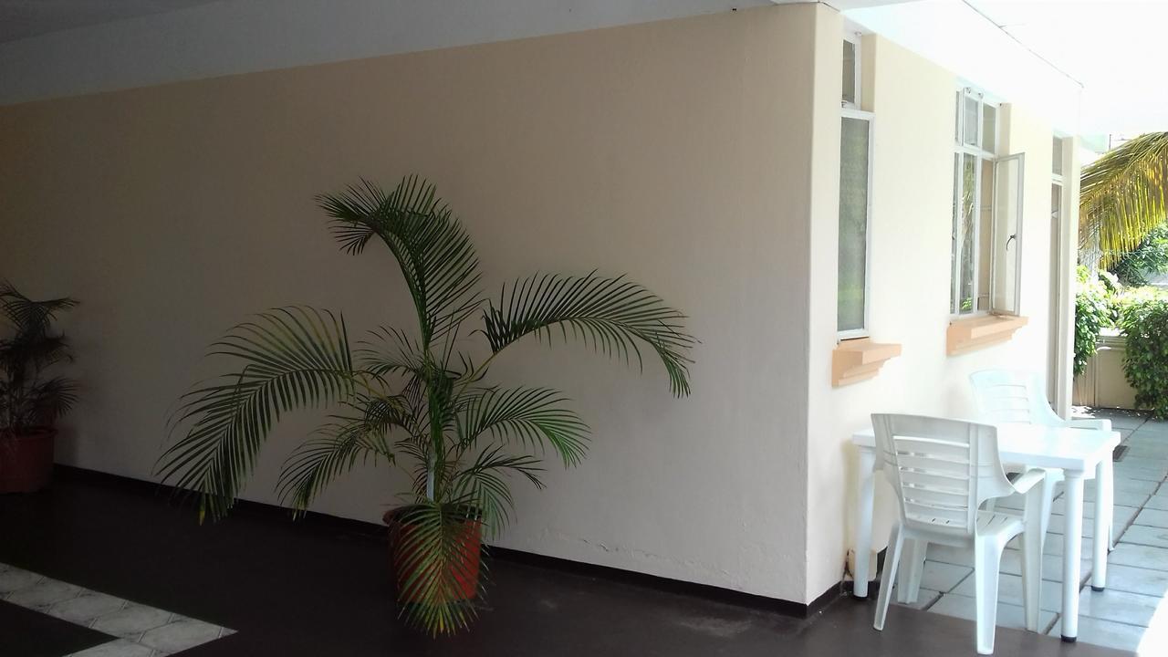 Alpha Villa Flic-en-Flacq Esterno foto